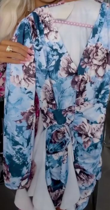 Piękna sukienka uniwersalna