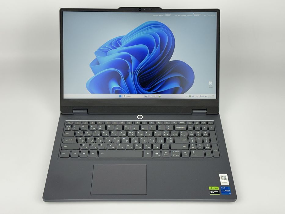 Lenovo LOQ Essential 15IRX11/15.6” FHD 144Гц/i5-13450HX/16 GB/1 TB SSD/RTX 5060