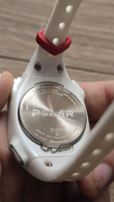Продам годинники Polar