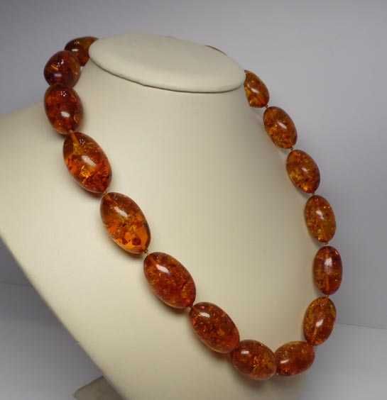 Naszyjnik bursztyny oliwki 53 cm.