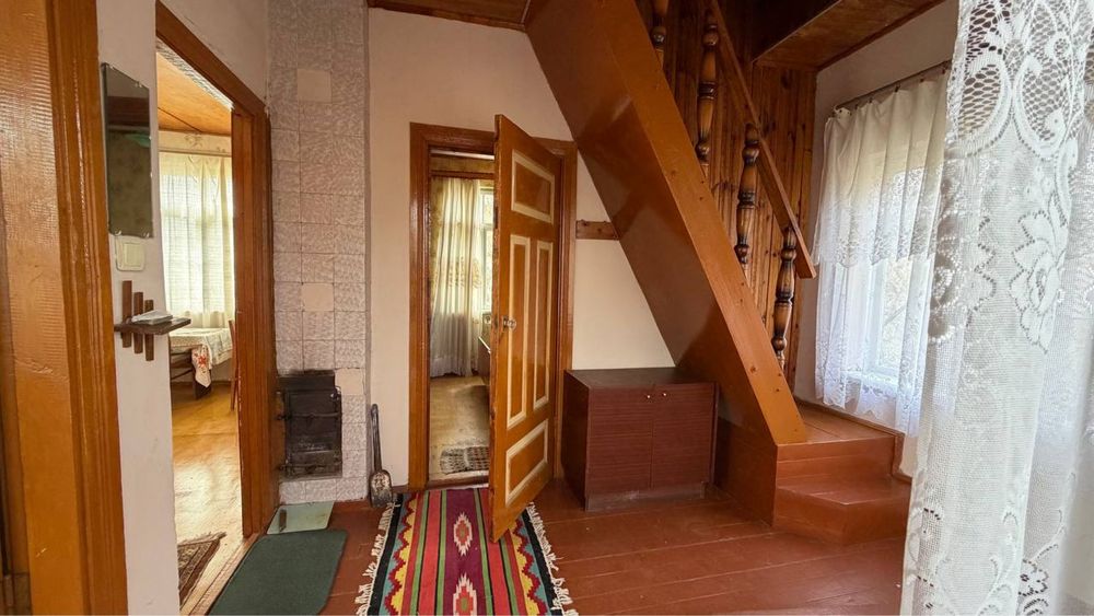 Оренда дачного будинку 15 км від Рівного Садові ділянки