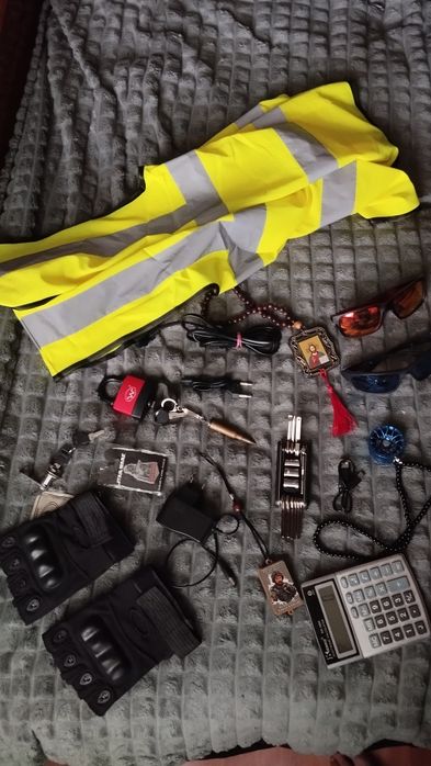 Продам одним лотом.все в идеальном состоянии.