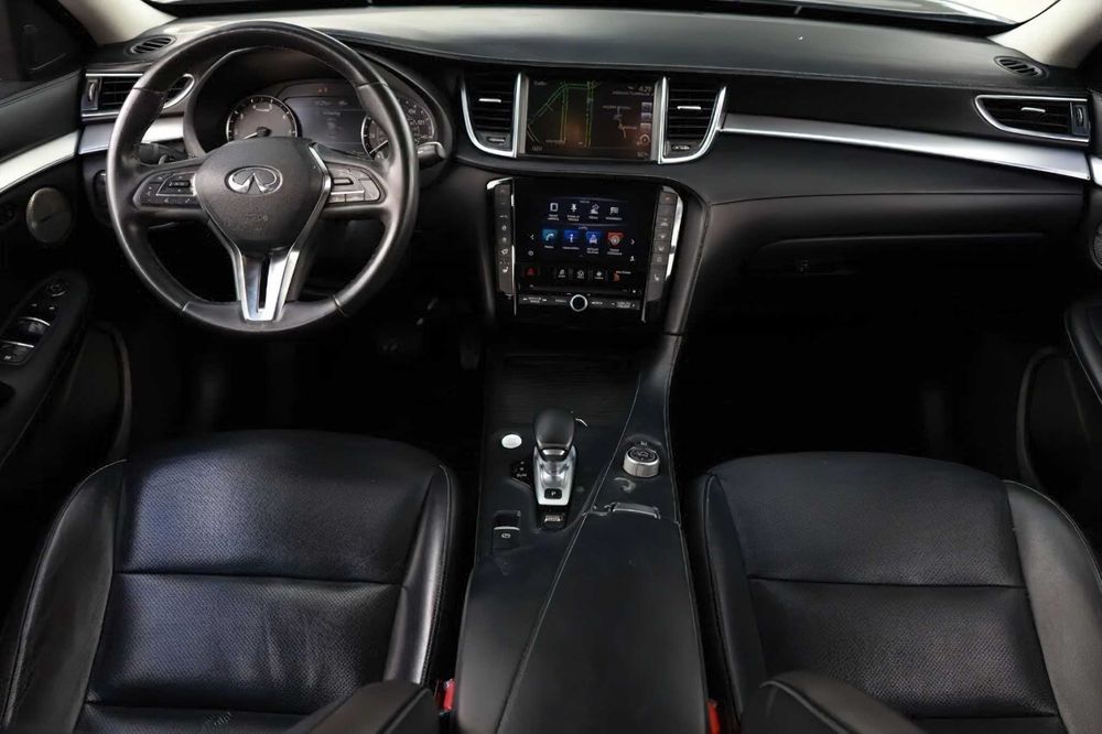 Infiniti QX50 Essential      2019