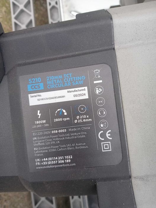 Pilarka do cięcia stali Evolution S210CCSL