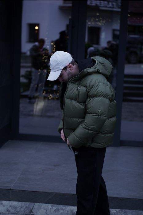 Lacoste двосторонній пуховик – велике лого, стиль на максимум