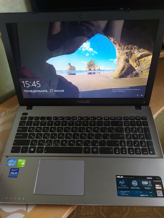 Asus x550v core i3 gt720m 8gb ssd