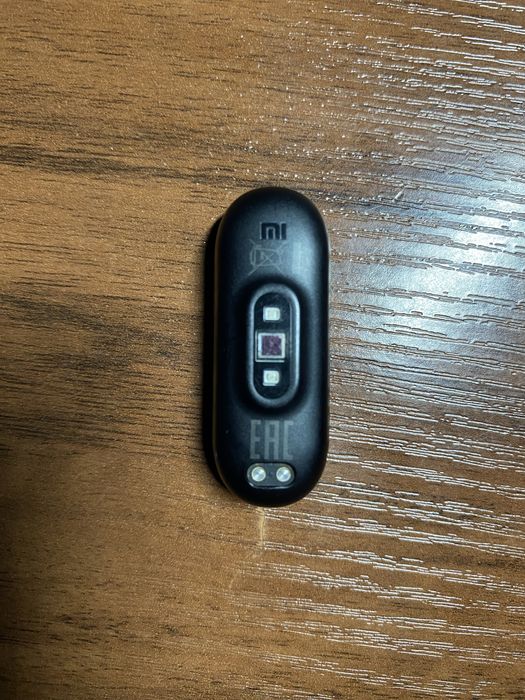 Mi band 4 NFC без ремінця