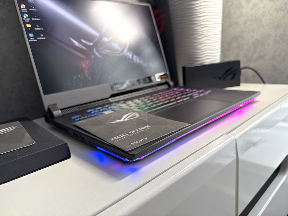 Asus Rog Strix/RTX3060-6GB/Ryzen-7/16GB/144Hz/Ноутбук