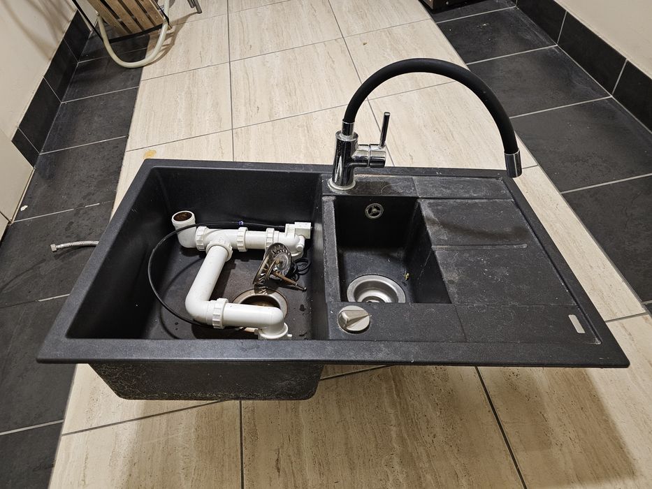 Zlewozmywak 1,5 komorowy z ociekacz BLANCO czarny