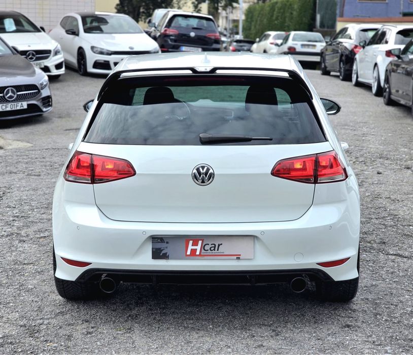 Volkswagen Golf VII R-Line 1.6Tdi 110Cv "Look Gti"