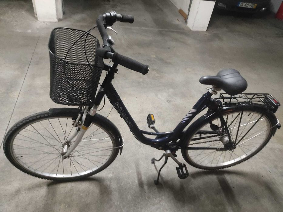 Bicicleta de cidade (pasteleira)