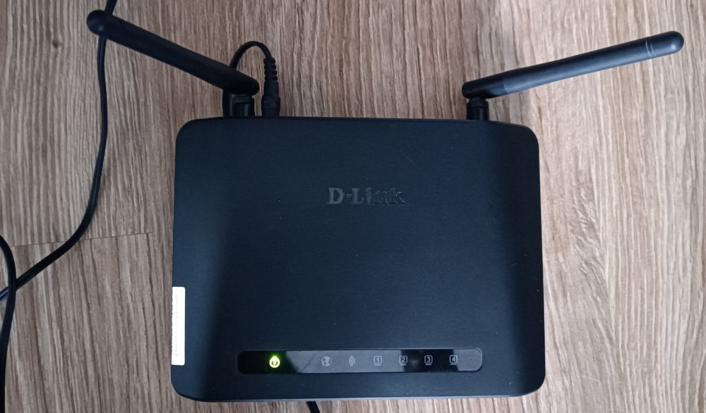 WI-FI роутер D-Link DIR-615 N300