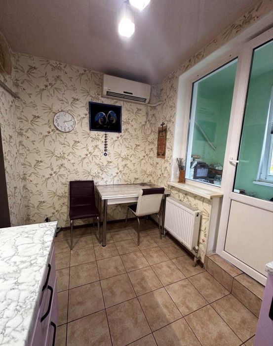 Apartment in Avanhard, Zhytlovyy masyv "Come Nebo" - View 4