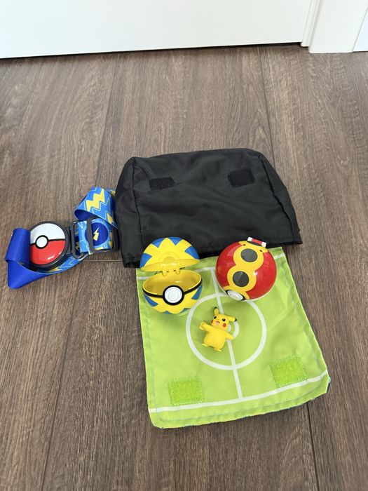 Pokemon Спорядження тренера Пікачу, Astro Venture COMPLETE SPACE SET