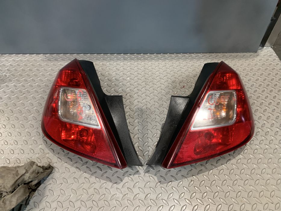 Farolins farois de tras traseiros opel corsa D