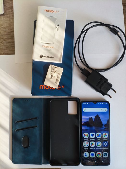 Motorola Moto E22 4/64 GB, bardzo dobry stan