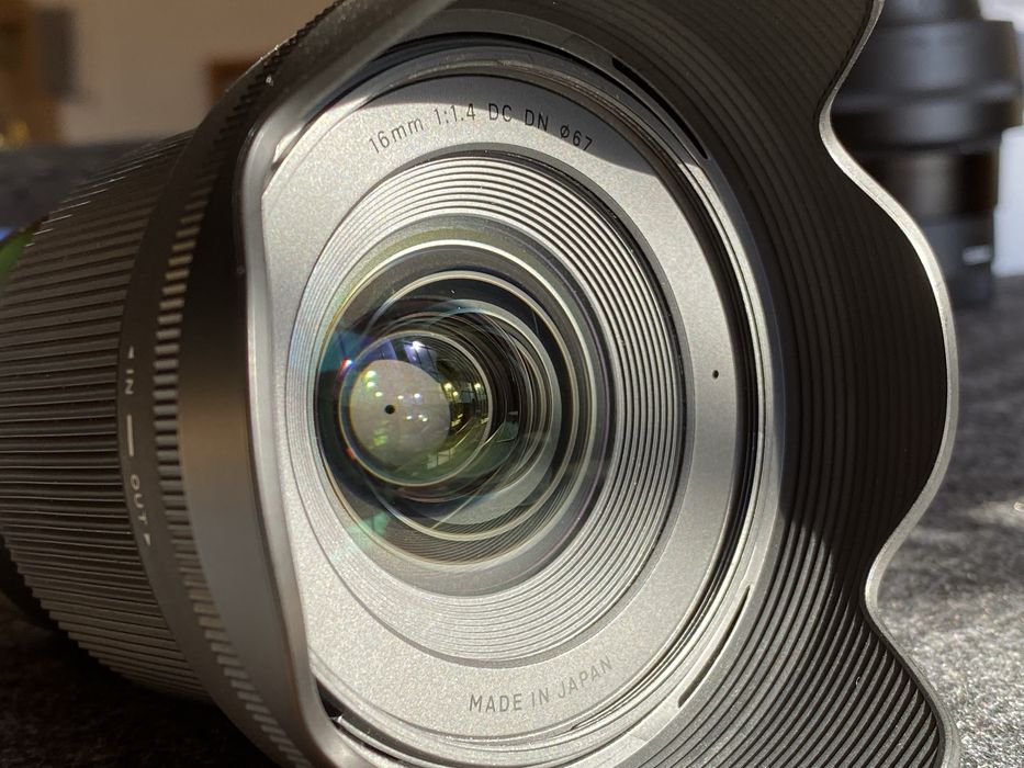 Sigma 16mm f1.4 Sony e-mount