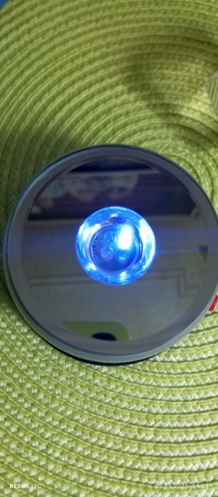 Светильник разноцветный. НОВЫЙ.