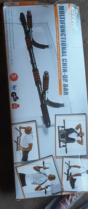 Drążek do podciągania komplet  hrom