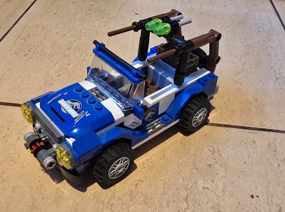 LEGO 75916 Jurassic World Zasadzka dilofozaura komplet