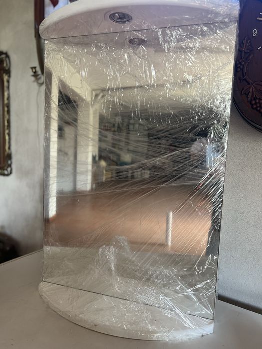 Wall-Mounted Bathroom Mirror64553331485569120