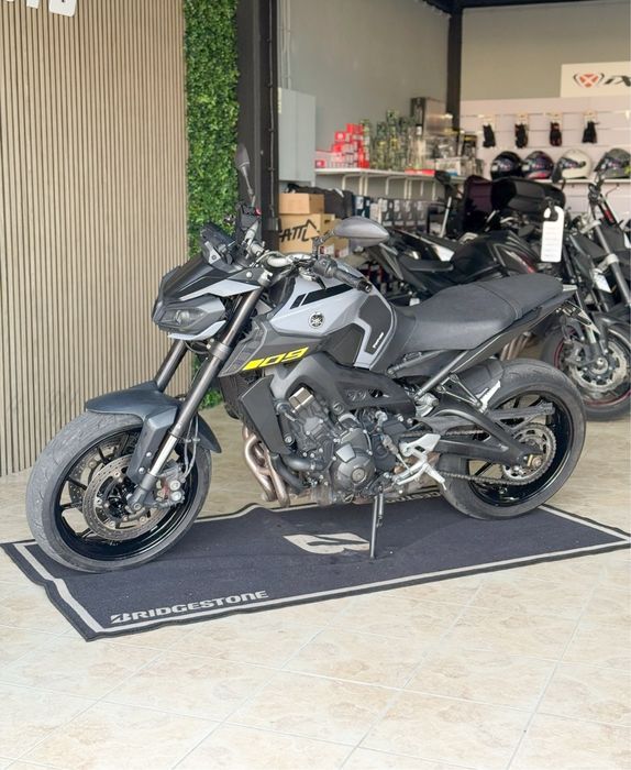 Yamaha MT-09 2016