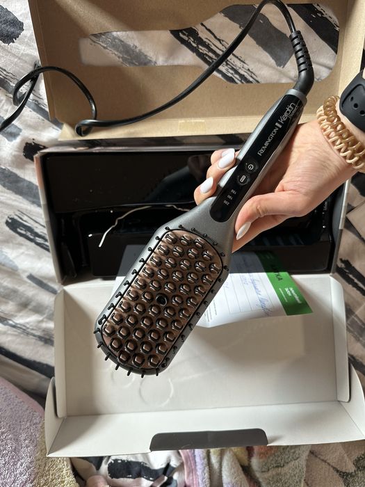 Щітка-випрямляч REMINGTON CB7480 Keratin Protect