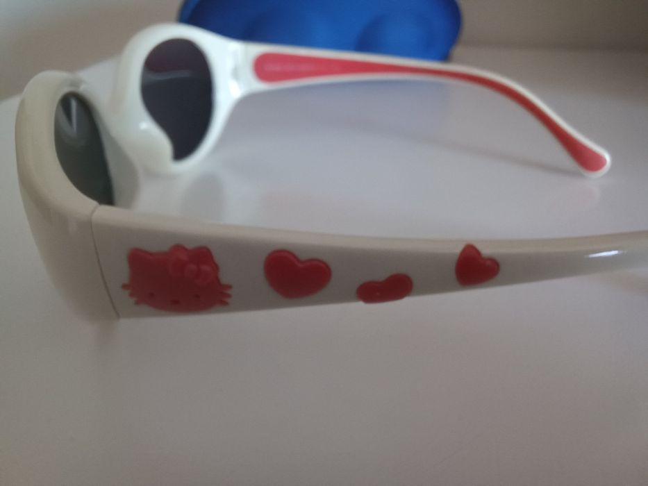 Óculos de sol Hello Kitty infantis