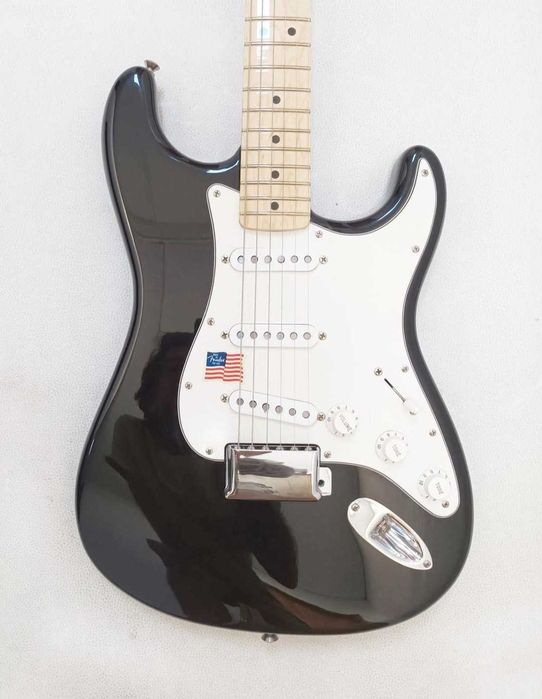 Fender Stratocaster American Vintage AVRI 70'S Nova