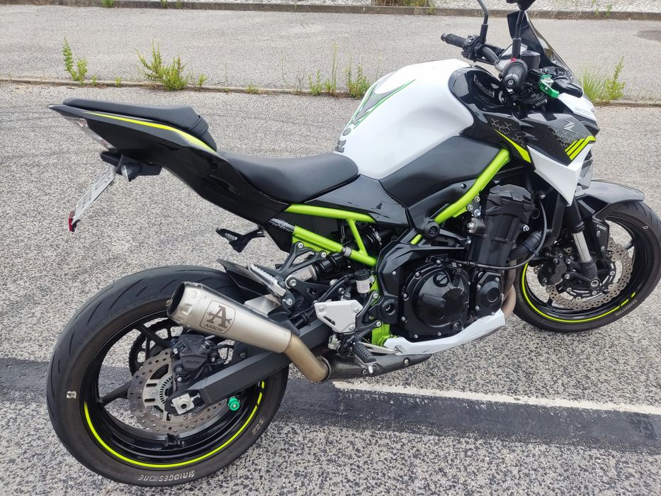 Kawasaki Z900 (aceito retomas valor inferior ou superior)