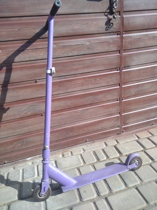 Продам дитячий самокат