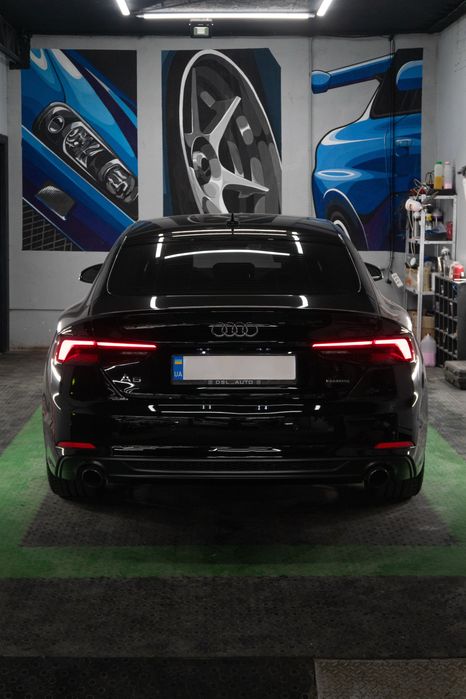 Audi A5 Sportback 2019 VIN WAUENCF51KA044143 фото оголошення 4 з 8