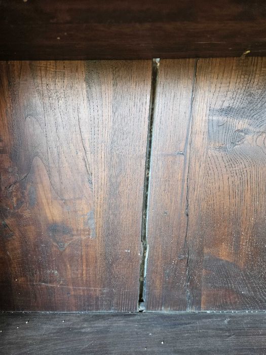 Movel antigo louceiro/ garrafeira -necessita de alguma manutenção