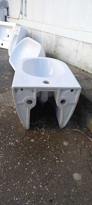 Louça Sanitária Usada