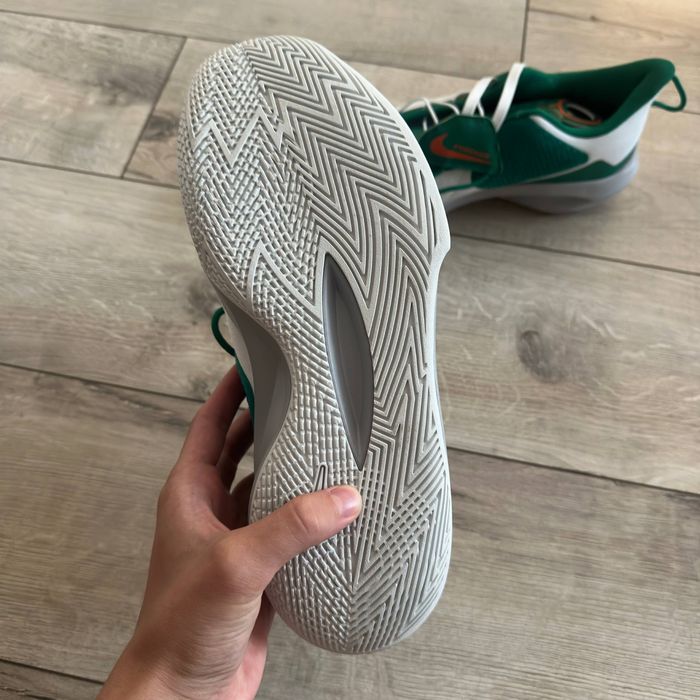 Nike precision 6