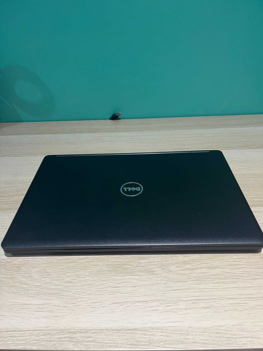 Dell Latitude 5580 – i5, 8GB RAM, SSD 256GB