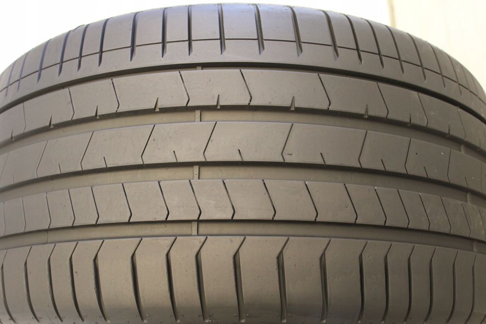 opona letnia pirelli pzero tm 295 30 20 100y (mo1)