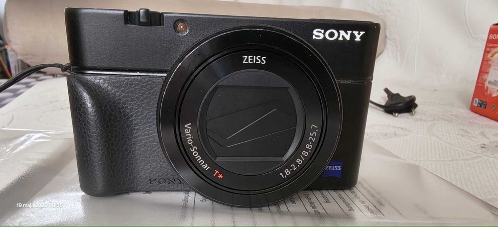 Aparat Sony RX100 IV (4) stan bdb