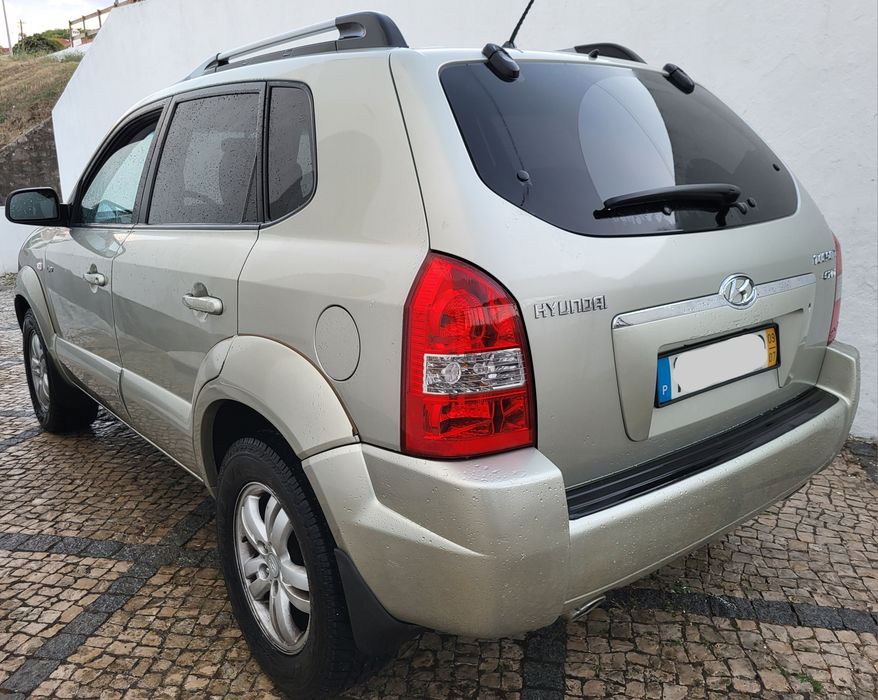 Hyundai Tucson 2.0 crdi 4WD 140cv — photo 4