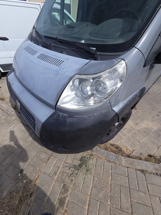 Fiat ducato projecto caravana, já tem janelas e material para isolamento