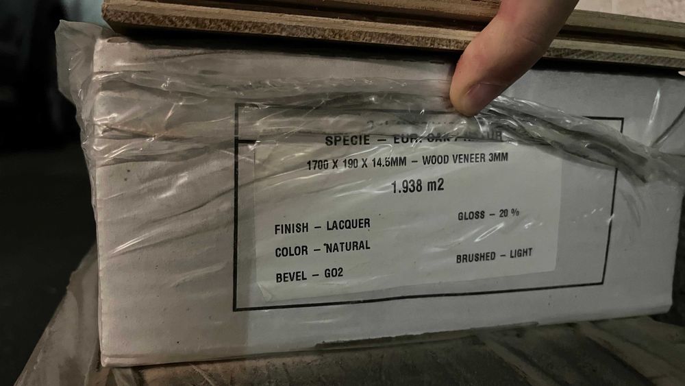 Duas caixas de Pavimento de Madeira Multi-camada Carvalho Natur