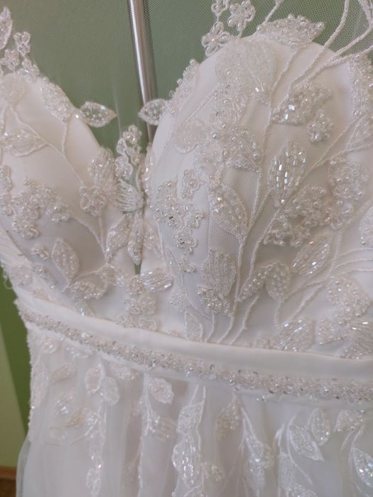 Продам сукню на випускний