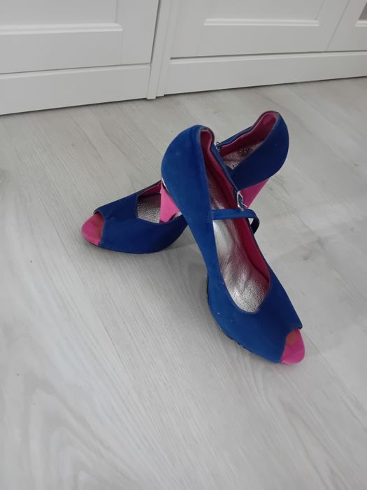 #Julia-S buty na obcasie koturnie różowe granatowe