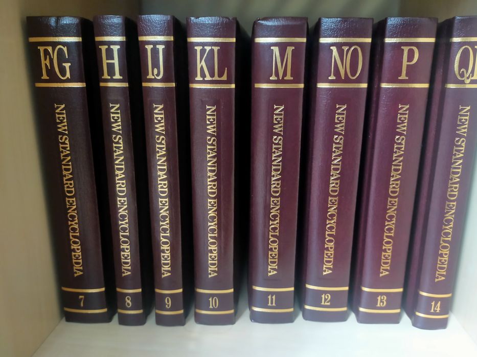 Enciclopédia completa (Inglês)
