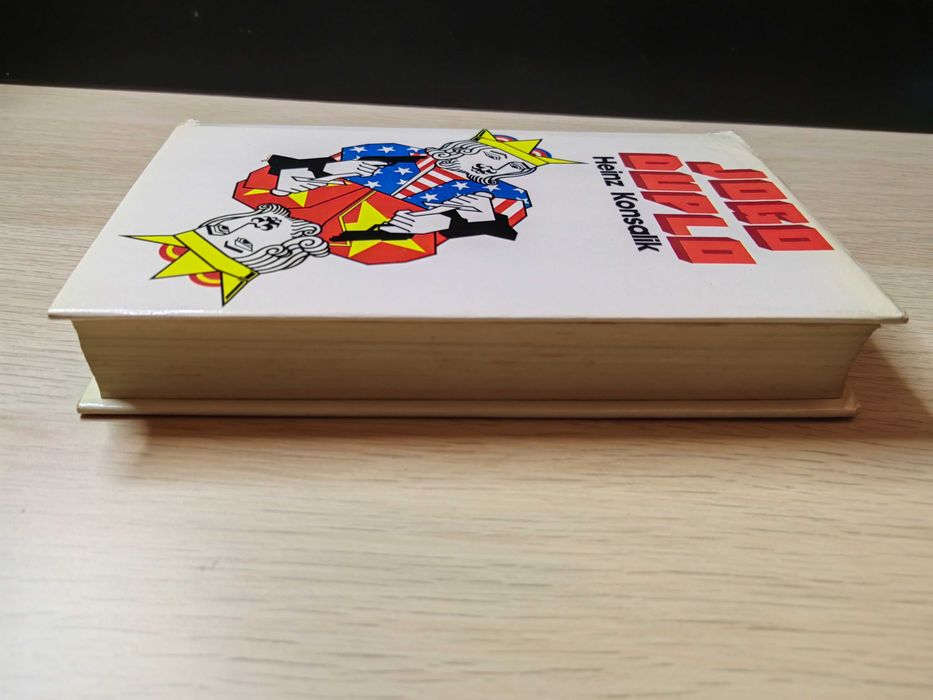 Livro "Jogo Duplo" de Heinz Konsalik