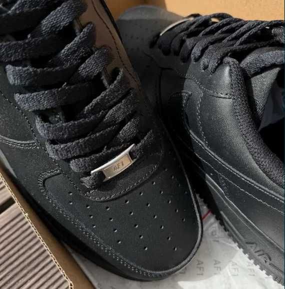 Air_Nike_Force_1_Low_07_Black_R.40.5