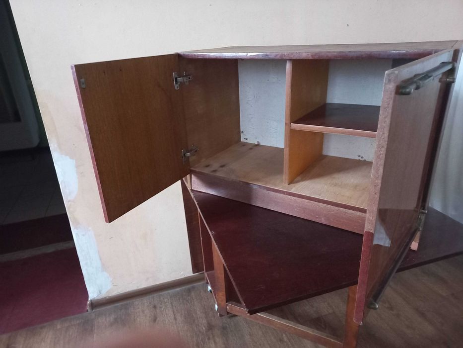 Столик журнальний Полочка Этажерка Тумбочка