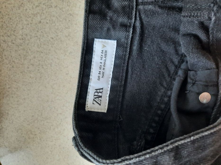 Джинсові шорти  Zara Rigid Mom Fit Bermuda 34 XS