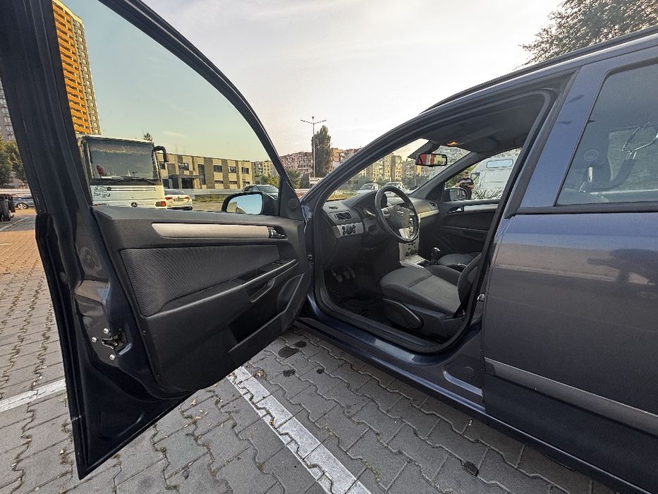 Продам Opel Astra H Універсал (2007)
