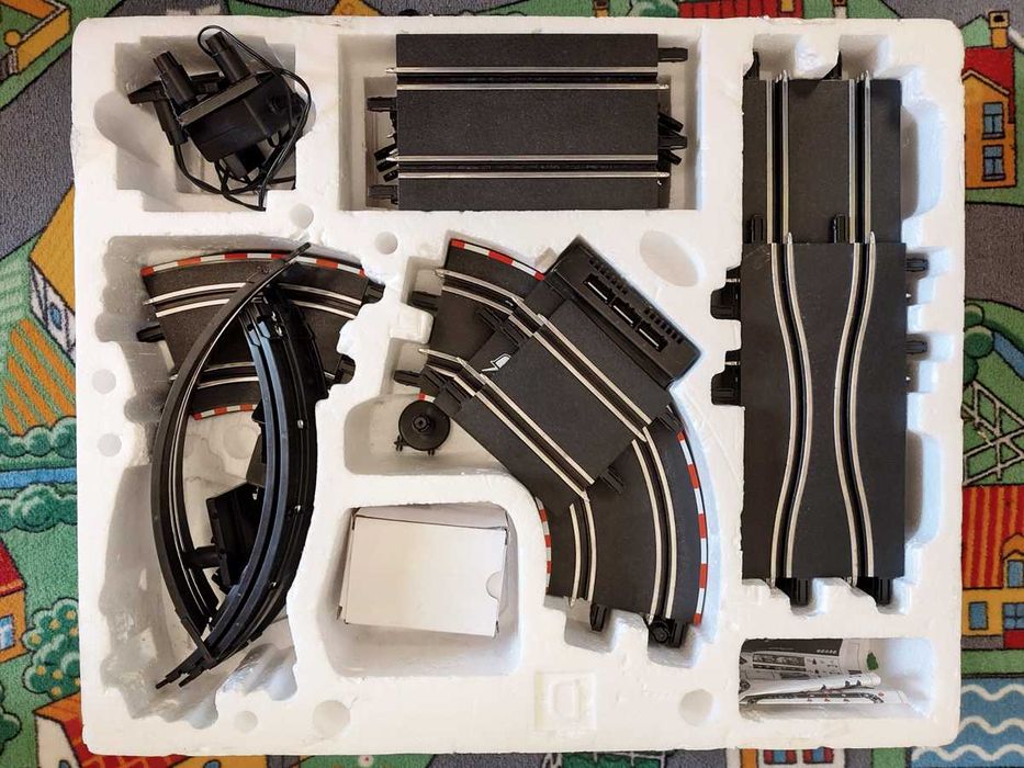 Tor wyścigowy Carrera GO !!! 62332 Neon Shift'n Drift